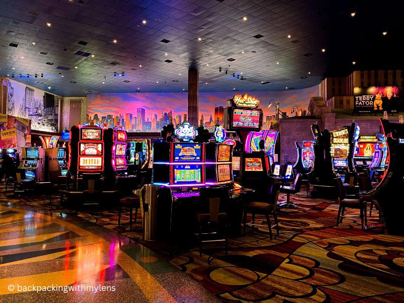 Slot Makinelerinde Dijital Dönüşüm: Gelişmeleri ve Stratejiler